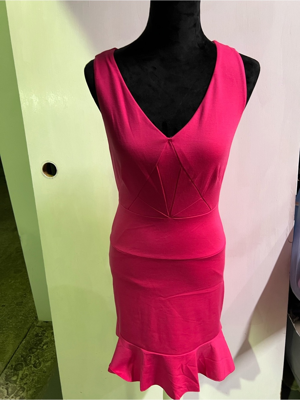 Jennifer Lopez Women’s V-Neck Pink Sheath Dress with Ruffle Hem